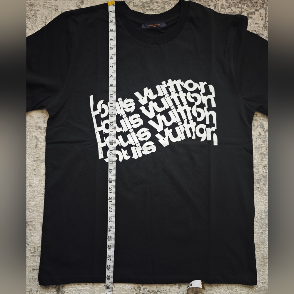 Louis Vuitton Regular Fit Short Sleeve Casual Cotton T-shirt Large Size